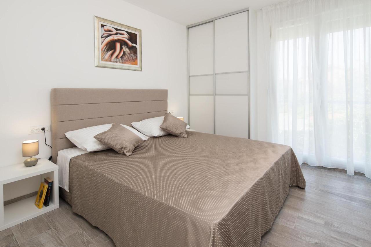 סלאטינה Apartments Alba 1 מראה חיצוני תמונה