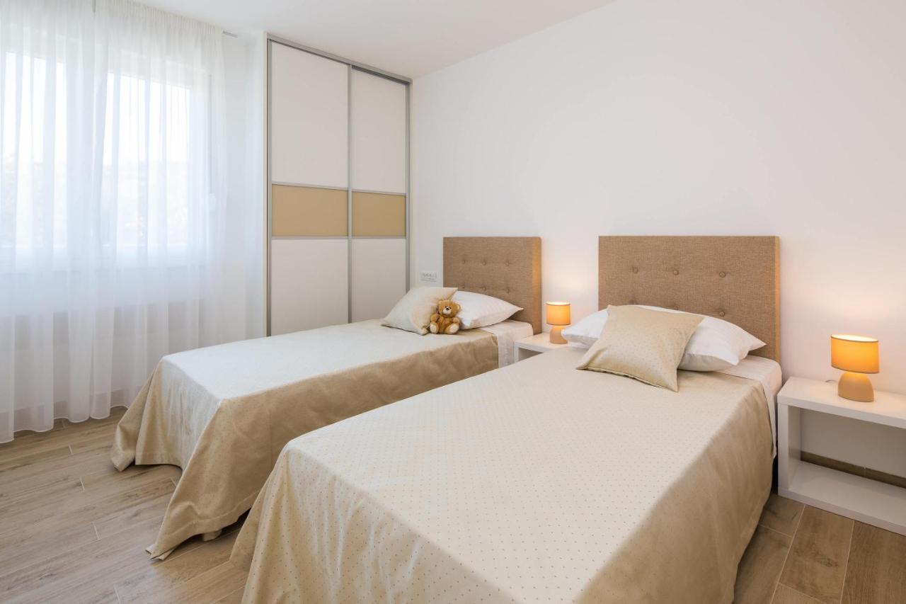 סלאטינה Apartments Alba 1 מראה חיצוני תמונה